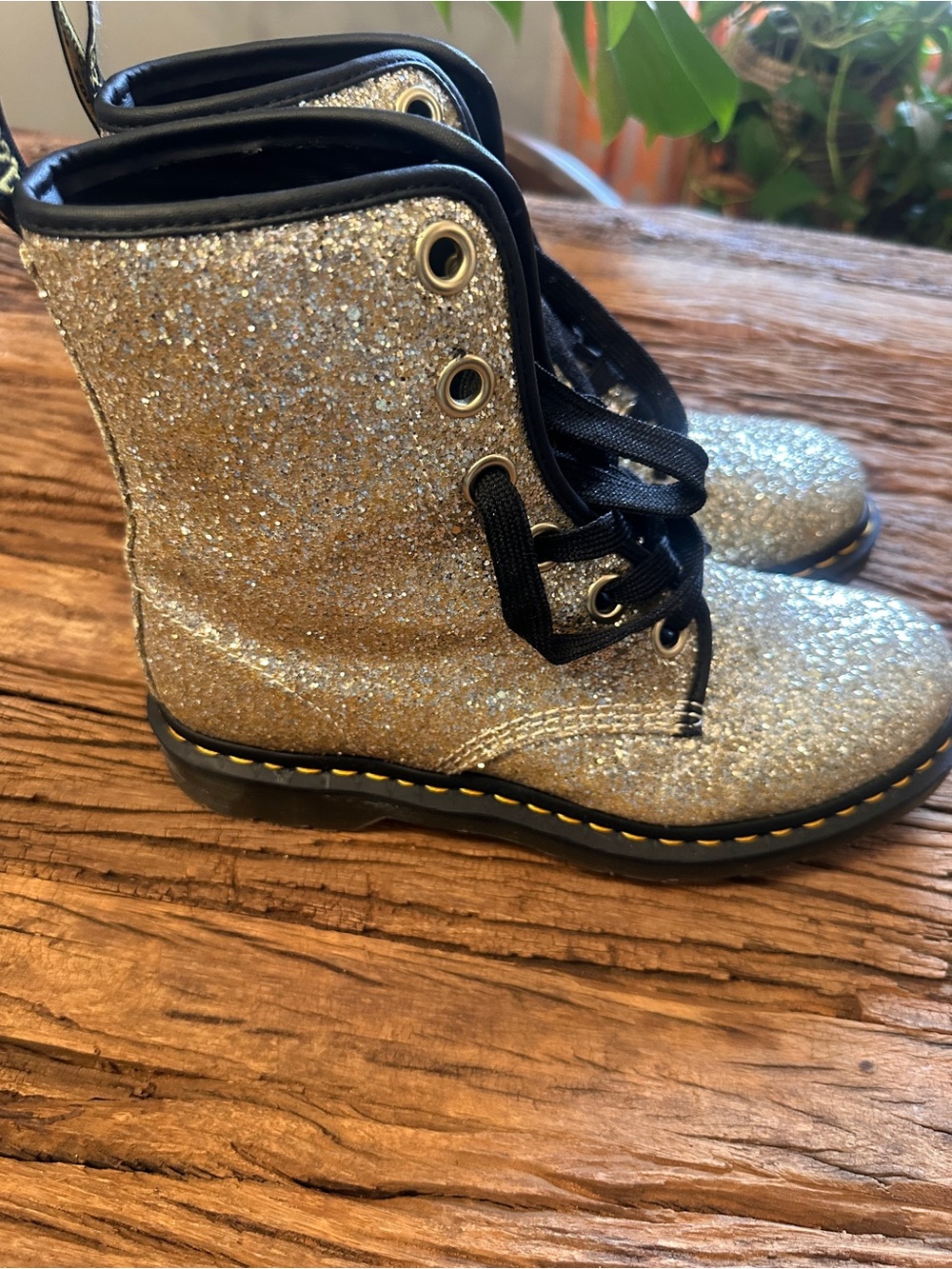 Dr. Martens Gold Glitter Lace-Up 1460 Boots size US 10